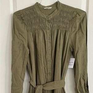 Caslon Green Linen Long Sleeve Belted Dress